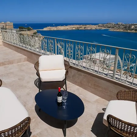 Battery House Hotel