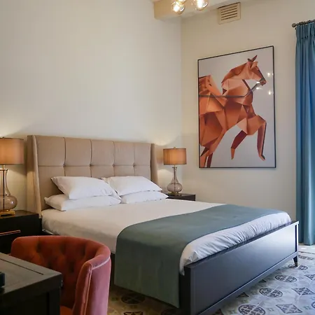 Battery House Hotel *