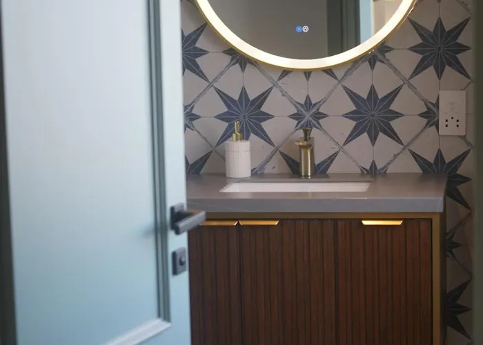 Battery House * La Valette