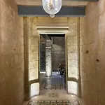 Battery House Hotel *