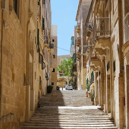 מלון Battery House *