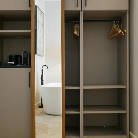 Hotel Battery House *