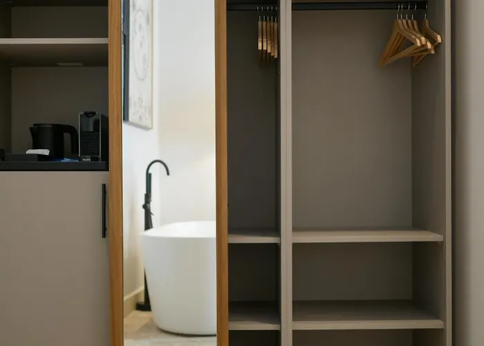 Hotell Battery House *