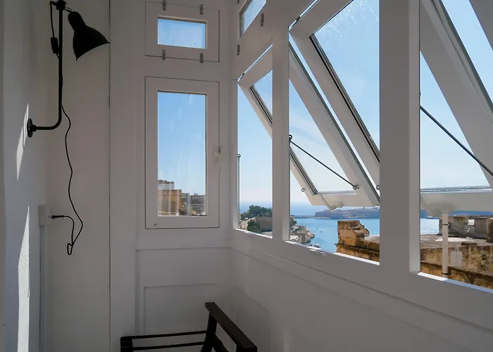 Battery House Hotell